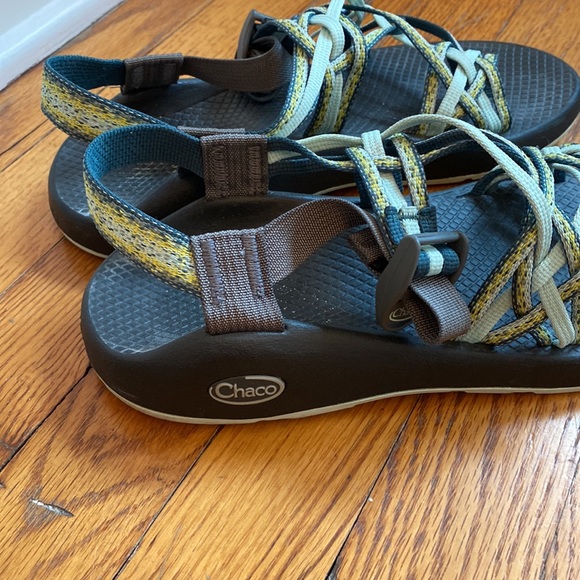 Chaco’s - Picture 3 of 5